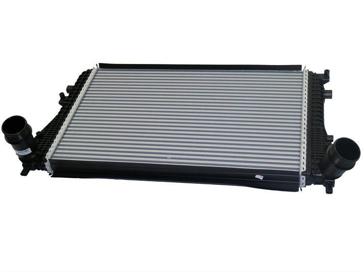 INTERCOOLER AUDI A3 8P TT 8J 1.6TDI 2.0TDI photo 1 - milautoparts-fr.ukrlive.com