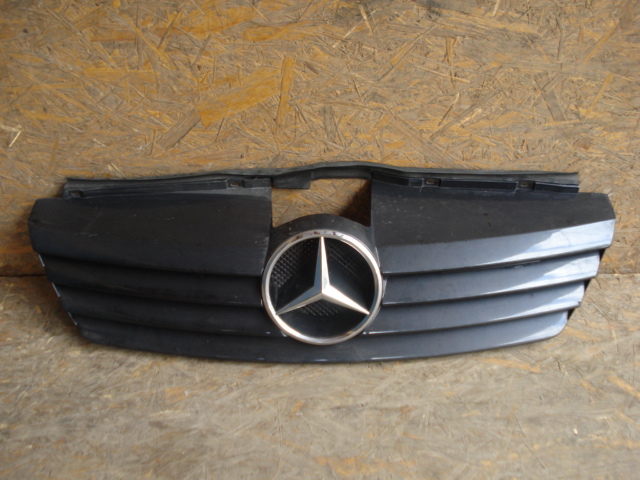 GRILLE MERCEDES W414 VANEO photo 1 - milautoparts-fr.ukrlive.com