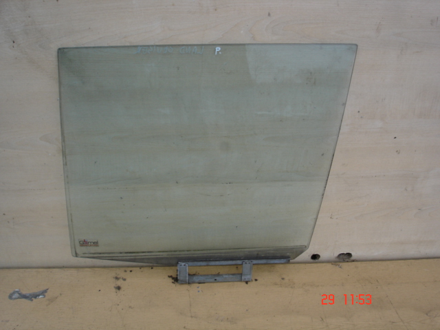 TOYOTA LAND CRUISER 80 92R GLASS SIDE REAR P photo 1 - milautoparts-fr.ukrlive.com