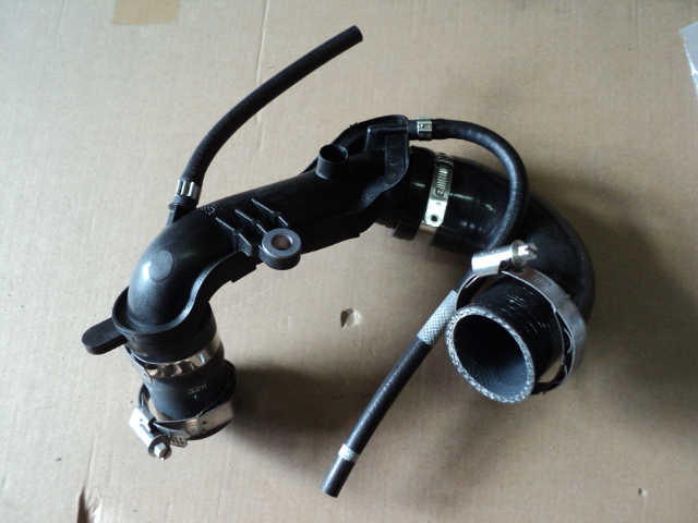 MICRA K12 1,5DCI JUNCTION PIPE AIR 14460-00Q0J NEW CONDITION OR photo 1 - milautoparts-fr.ukrlive.com