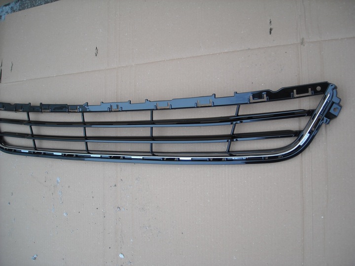 GRILLE DEFLECTOR BOTTOM SIDE FORD MONDEO MK5 FUSION CHROME photo 4 - milautoparts-fr.ukrlive.com