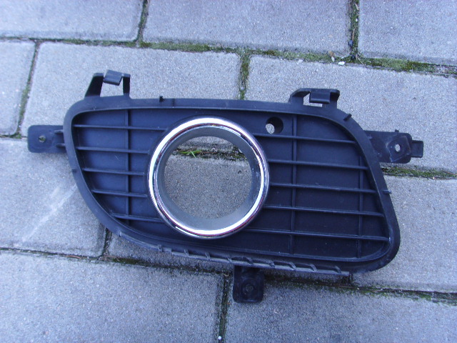 MERCEDES A W169 DEFLECTOR BUMPER RIGHT photo 1 - milautoparts-fr.ukrlive.com