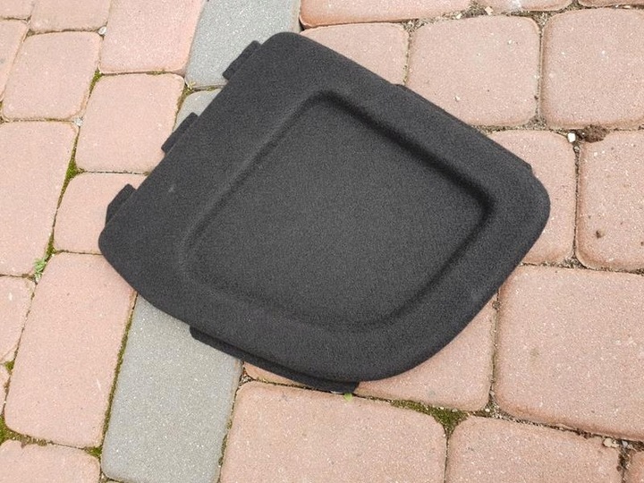 CASING BLIND PLUG PANEL BOOT OPEL ASTRA K photo 1 - milautoparts-fr.ukrlive.com