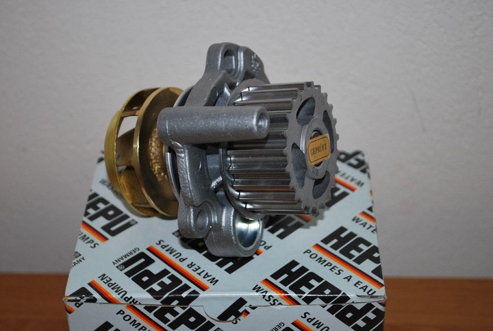 POMPE EAUX HEPU AUDI A3 A4 1.8T 150KM 163KM photo 4 - milautoparts-fr.ukrlive.com