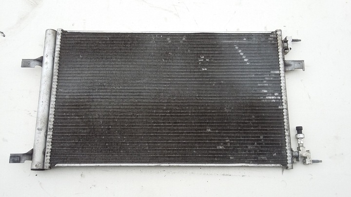 OPEL ASTRA J IV RADIATEUR DU CLIMATISEUR 13377763 photo 1 - milautoparts-fr.ukrlive.com