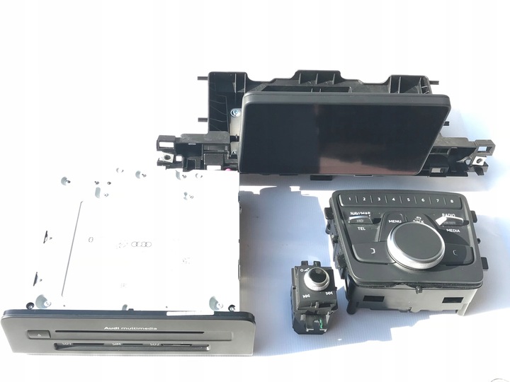 AUDI A4 S4 B9 A5 S5 F5 8W NAVIGATION MMI 8W0035192E photo 1 - milautoparts-fr.ukrlive.com