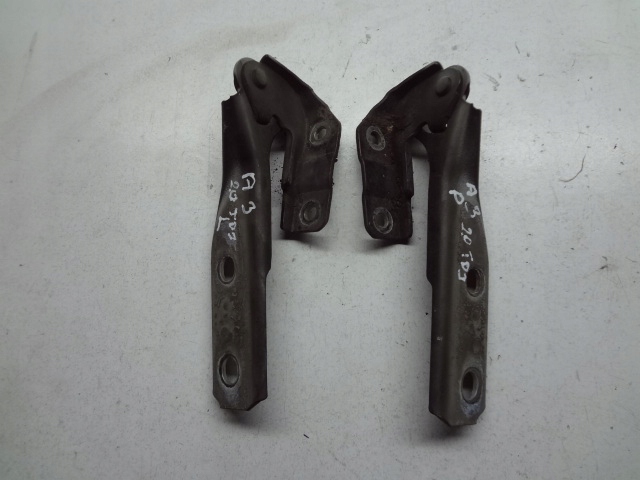 AUDI A3 8P 04-08R HINGES HOOD SET photo 1 - milautoparts-fr.ukrlive.com