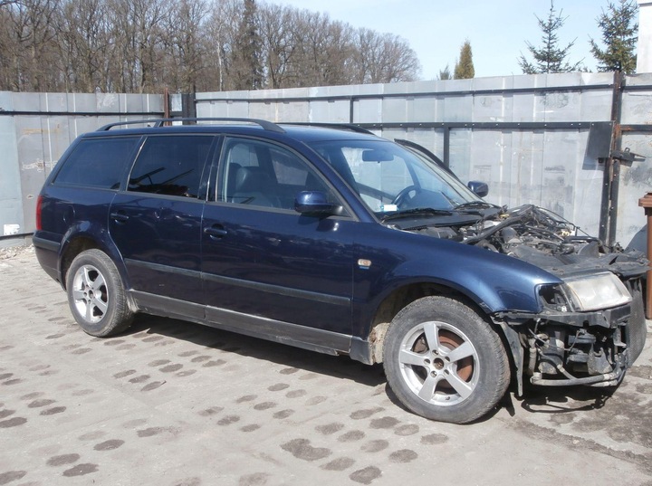 BOUCLE PORTIÈRE DROITE ARRIÈRE PARTIÉ INFÉRIEURE VW PASSAT B5 LN5Y photo 4 - milautoparts-fr.ukrlive.com