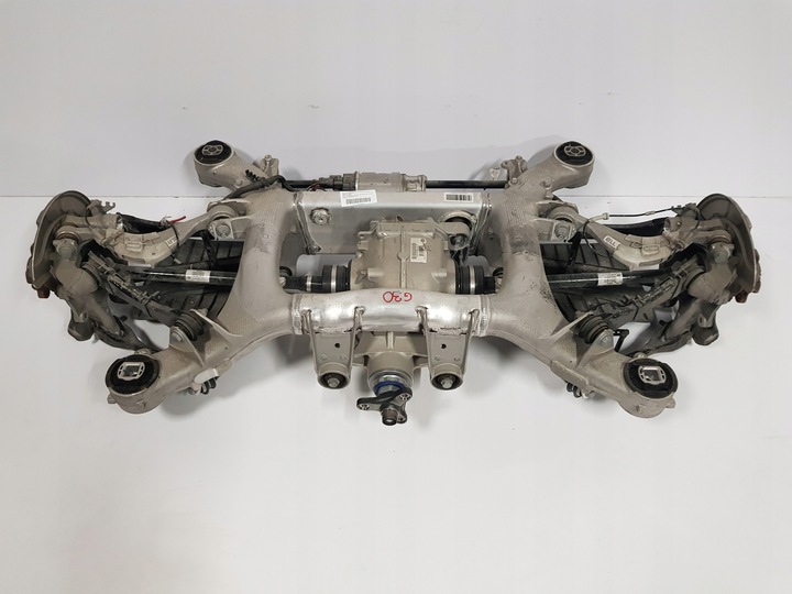 BMW 5 G30 X-DRIVE SUBFRAME BEAM SUSPENSION REAR photo 1 - milautoparts-fr.ukrlive.com