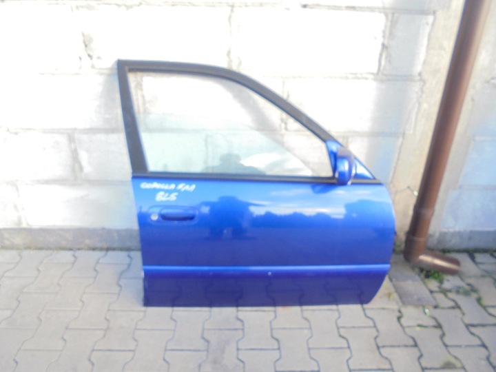 PORTIÈRE DROITE AVANT TOYOTA COROLLA E11 8L5 -WYS- photo 1 - milautoparts-fr.ukrlive.com