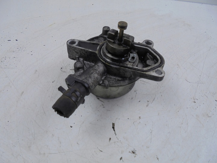 PUMP VACUUM 28810-2A200 KIA RIO II 1.5 CRDI photo 2 - milautoparts-fr.ukrlive.com