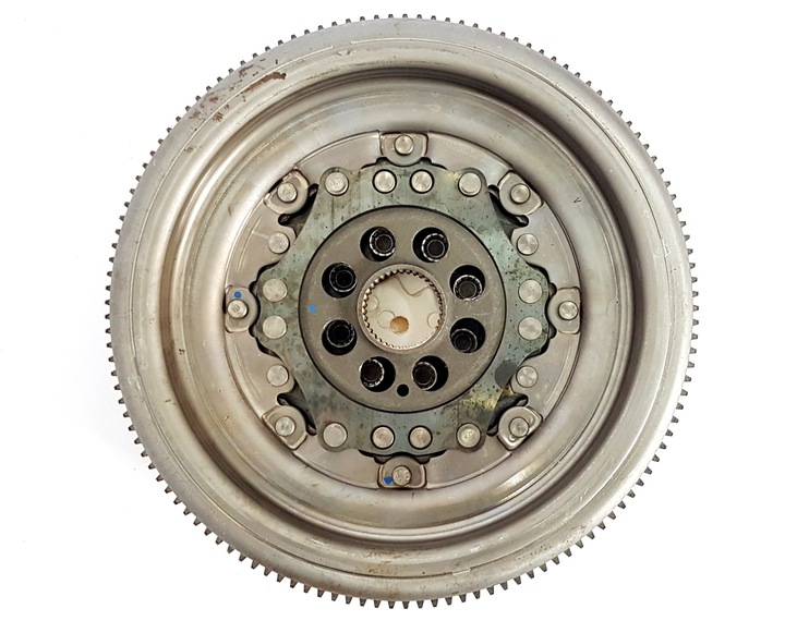 WHEEL DUAL-MASS AUDI A3 8V TT 1.8 TFSI 06K105266J photo 2 - milautoparts-fr.ukrlive.com