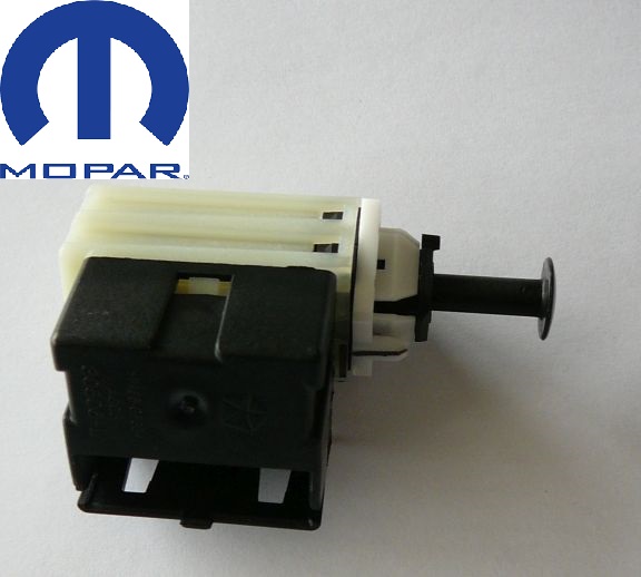 SWITCH LIGHT STOP JEEP WITH 56054001AD photo 1 - milautoparts-fr.ukrlive.com