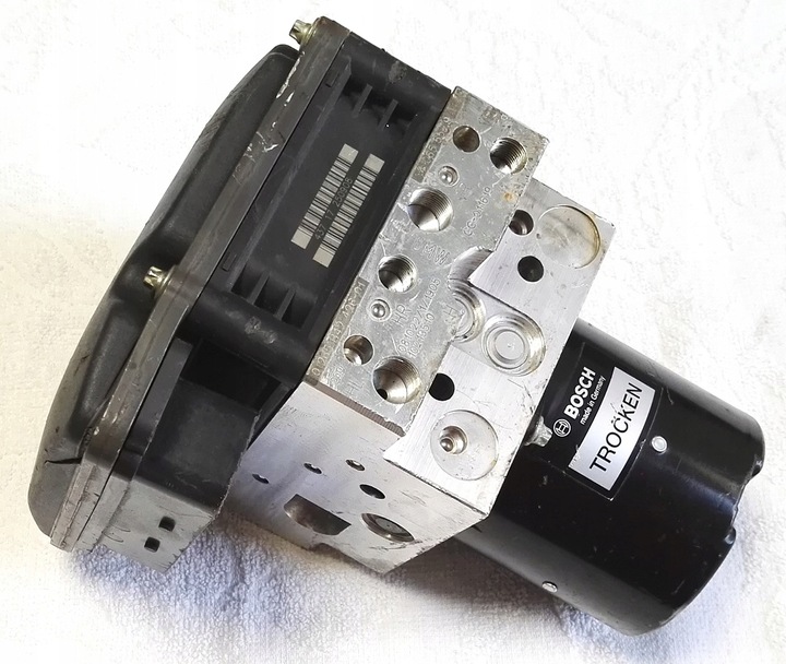 BMW E70 PUMP BRAKE CONTROL UNIT ABS - 6788219 6788220 photo 1 - milautoparts-fr.ukrlive.com