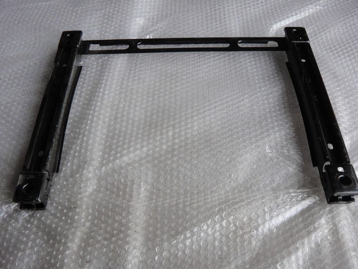 AUDI Q7 4M0 MOUNTING FRAME SEAT 4M0881677A photo 1 - milautoparts-fr.ukrlive.com