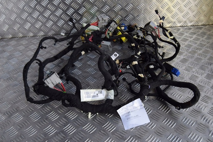 WIRE ASSEMBLY INSTALLATION PANELS ROZ. JEEP CHEROKEE KL 2015 photo 14 - milautoparts-fr.ukrlive.com