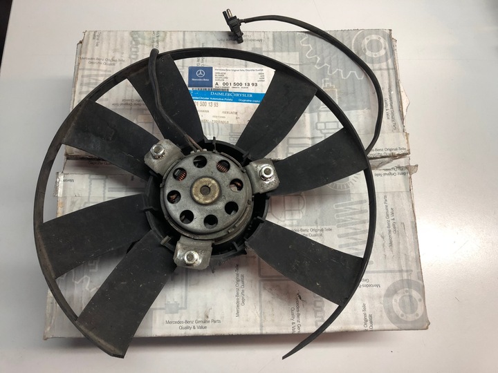 MERCEDES W202 W208 W210 ENGINE FAN ORIGINAL A0015001393 photo 1 - milautoparts-fr.ukrlive.com