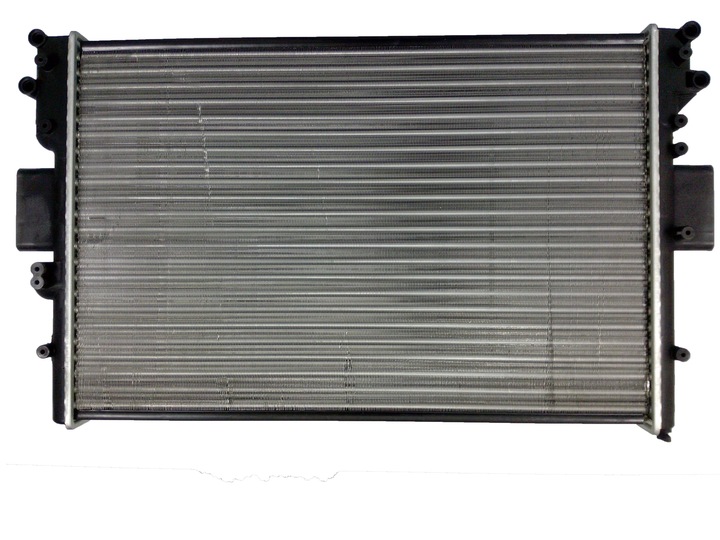 IVECO WITH 500303392 RADIATOR WATER photo 2 - milautoparts-fr.ukrlive.com