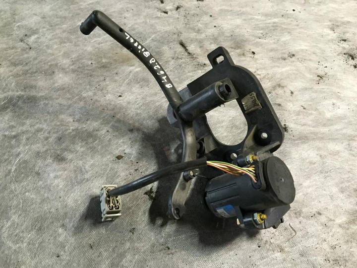 Потенциометр газа 2 245 690 bmw e46 320d 136 км, Цена