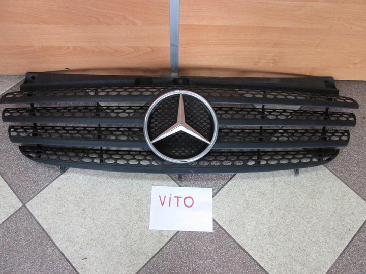 Решітка радіатора mercedes vito., Ціна