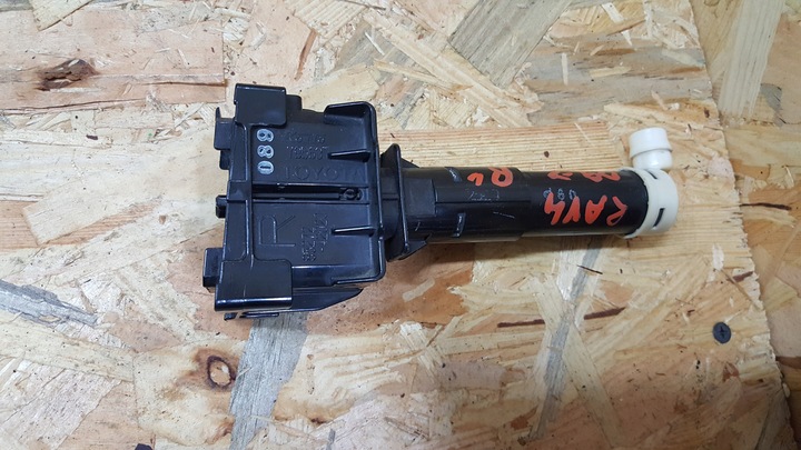 Омыватель правый toyota rav4 rav 4 09 10 11 79563, Цена