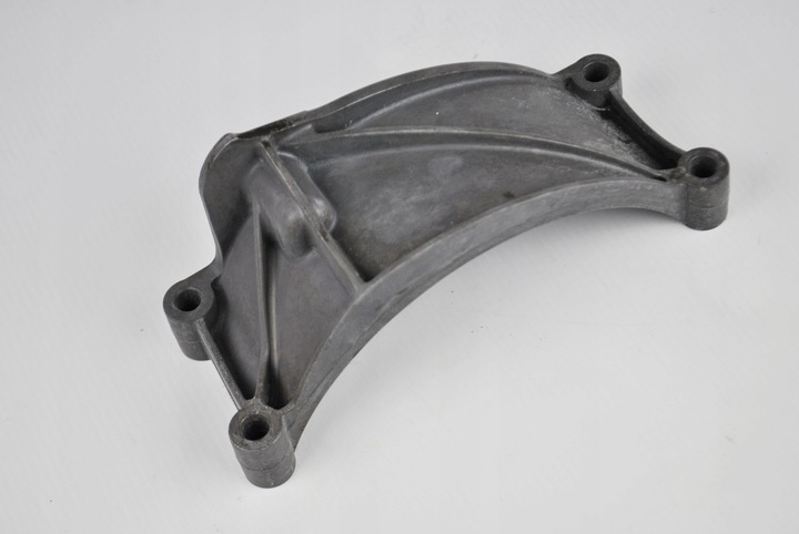 Крепеж генератора audi a4 a5 a6 a7 q5 06e903143d, Цена