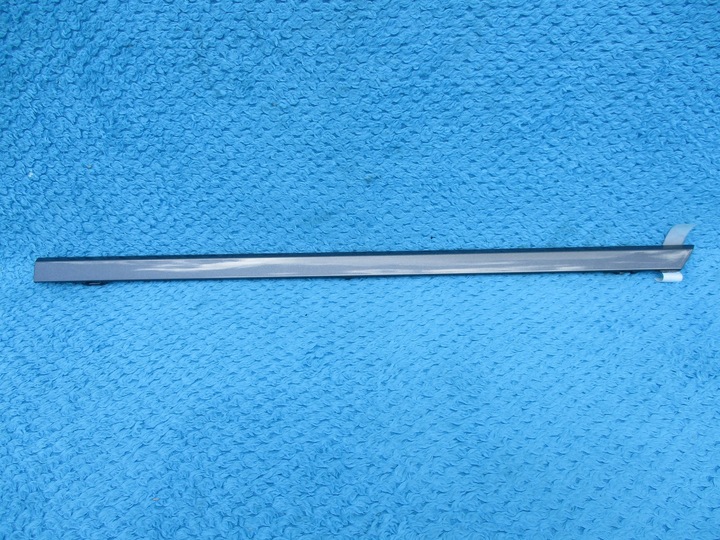 фото №1, Vw passat b8 3g0 планка двері лівий перед ідеальний стан оригінал