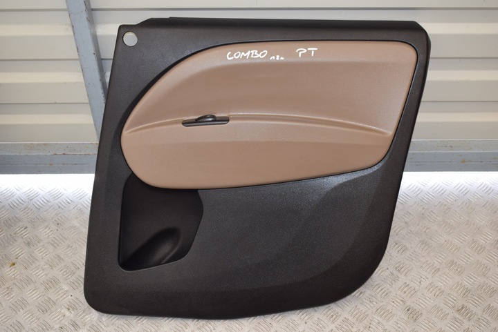 фото №1, Боковина оббивка двері праві зад opel combo doblo