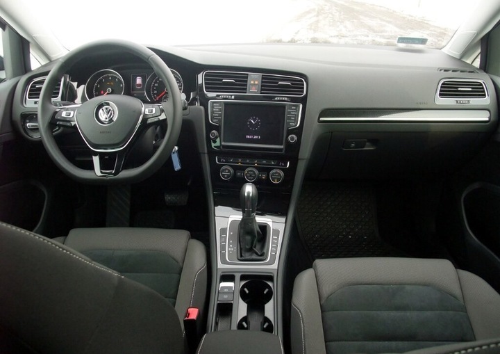 фото №1, Vw golf vii 7 панель консоль подушки ремни