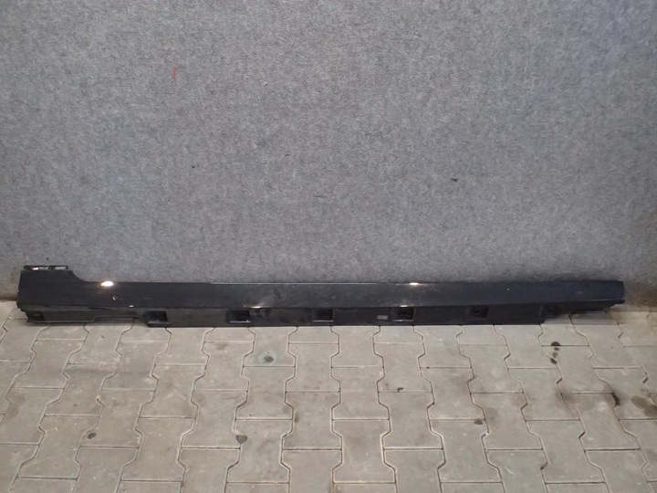 фото №1, Планка пороговая правая vw passat b8 sedan