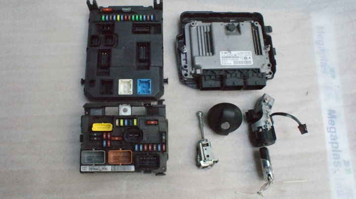 фото №1, Citroen ds3 1.6 ehdi комп'ютер замок запалювання набір
