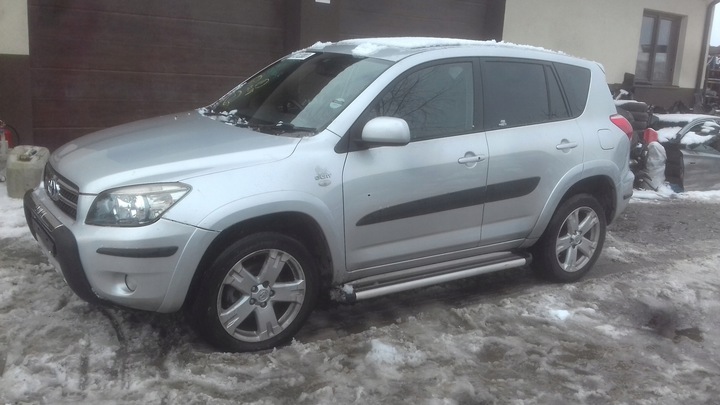 фото №10, Toyota rav4 iii крыша стойка люк