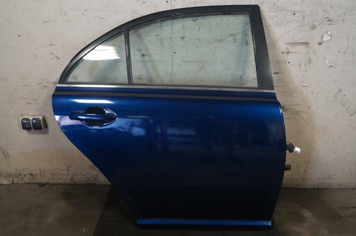 фото №1, Toyota avensis t25 hb дверь правый зад lak. 8p4