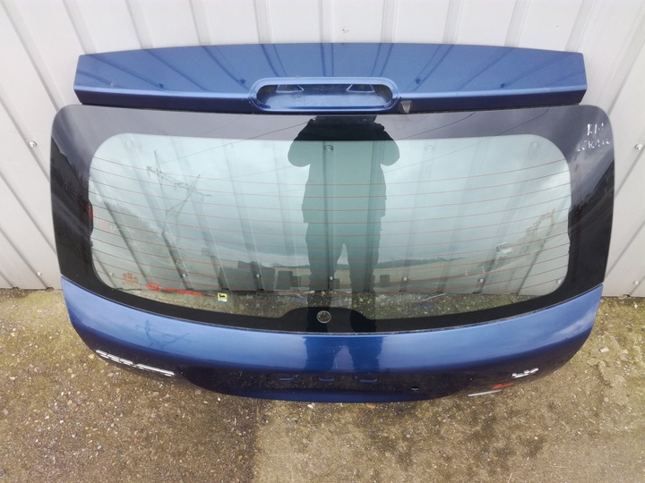 фото №2, Kia cerato hb 5d 04-08 крышка задняя з стекло 1c