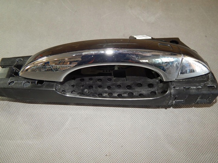 фото №3, Audi a8 l ручка правая зад хром