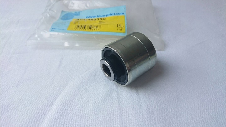 фото №12, Сайлентблок важеля mitsubishi lancer 1.3i 16v, 1.6