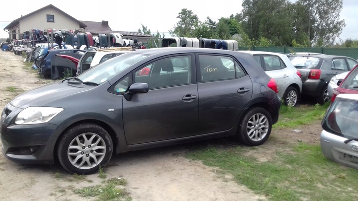фото №6, Toyota auris i колектор випускний 1,6