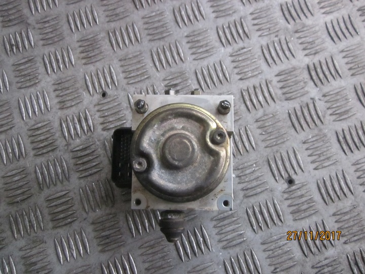 фото №8, Насос abs mazda premacy 01-05r a104400134