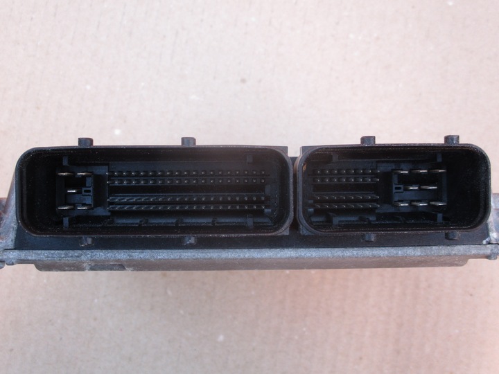 фото №8, Skoda комп'ютер двигуна 06a906033je 5wp40829