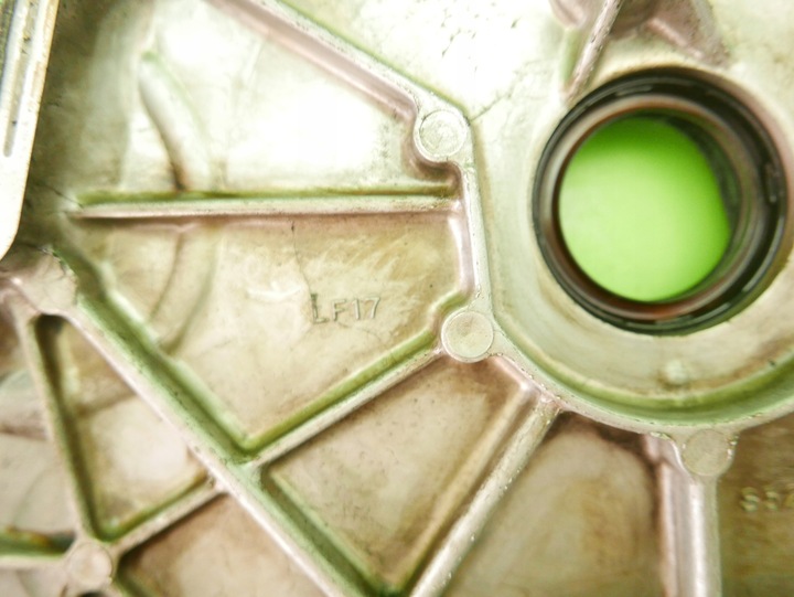 фото №7, Корпус захист розподільний вал mazda 6 i gg 2.0 16v 02-05