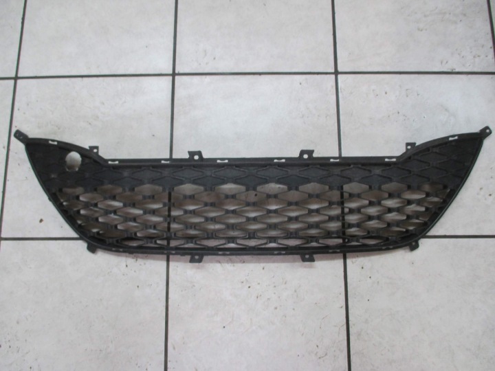 LÜFTUNGSGITTER DER STOSSSTANGE MITTE HYUNDAI I10 LIFT 10R->