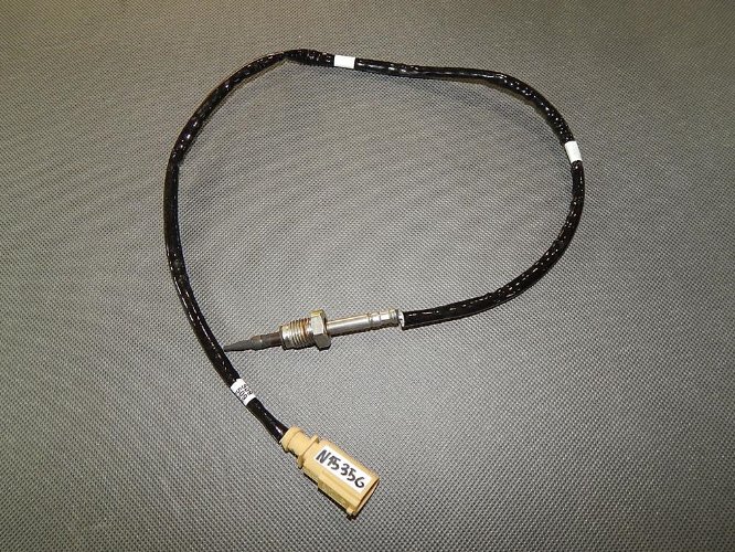 SKODA SUPERB III Sensor TEMPERATURY 04L906088BF