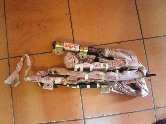 AIRBAG TOIT RIDEAU DROIT TOYOTA R-4 R4 R 4 02->