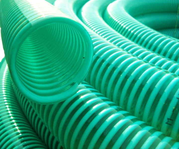 Шланг пластиковый для воды. Шланг ПВХ вс, армированная ПВХ спиралью (ID-050 мм). Шланг ПВХ 800 L. Шланг спиральный всасывающий 1 1/2 800 l зеленый.