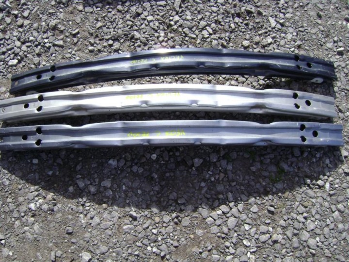 TRAVERSA PARAURTI ANTERIORE OPEL VECTRA C ANTERIORE