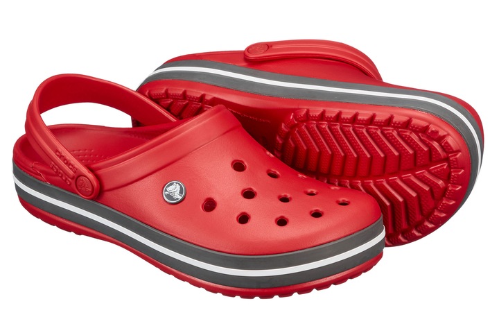 red crocband crocs