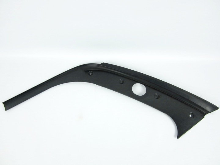 MOULAGE COUVERTURE TABLIER MOTEUR VITRES ARRIÈRE GAUCHE MERCEDES GL X164