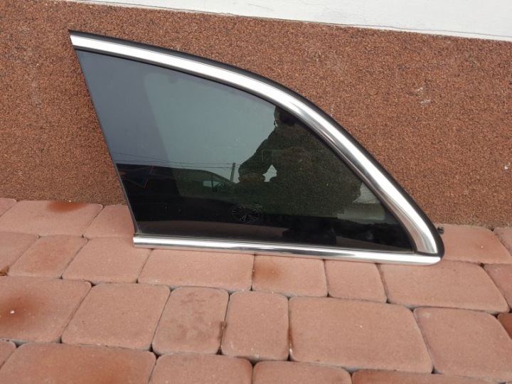 vetro finestrino laterale / lato posteriore Opel Insignia kombi scuro 2014