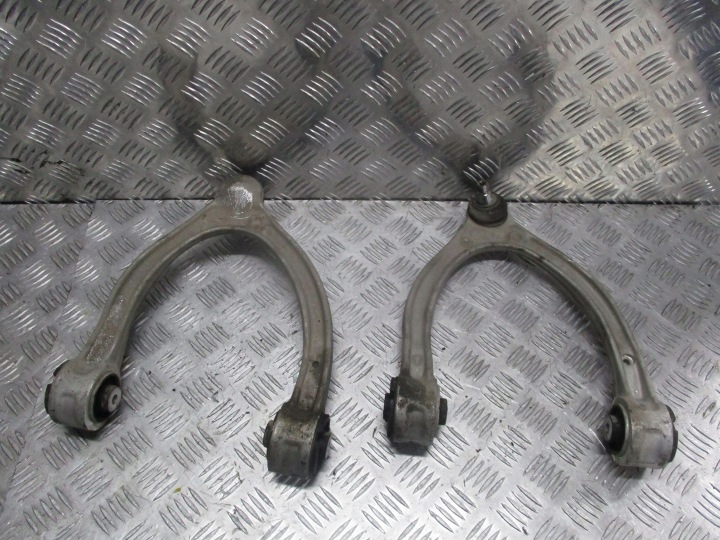 arm of the arm MERCEDES E KLASA W 213 2,2CDI