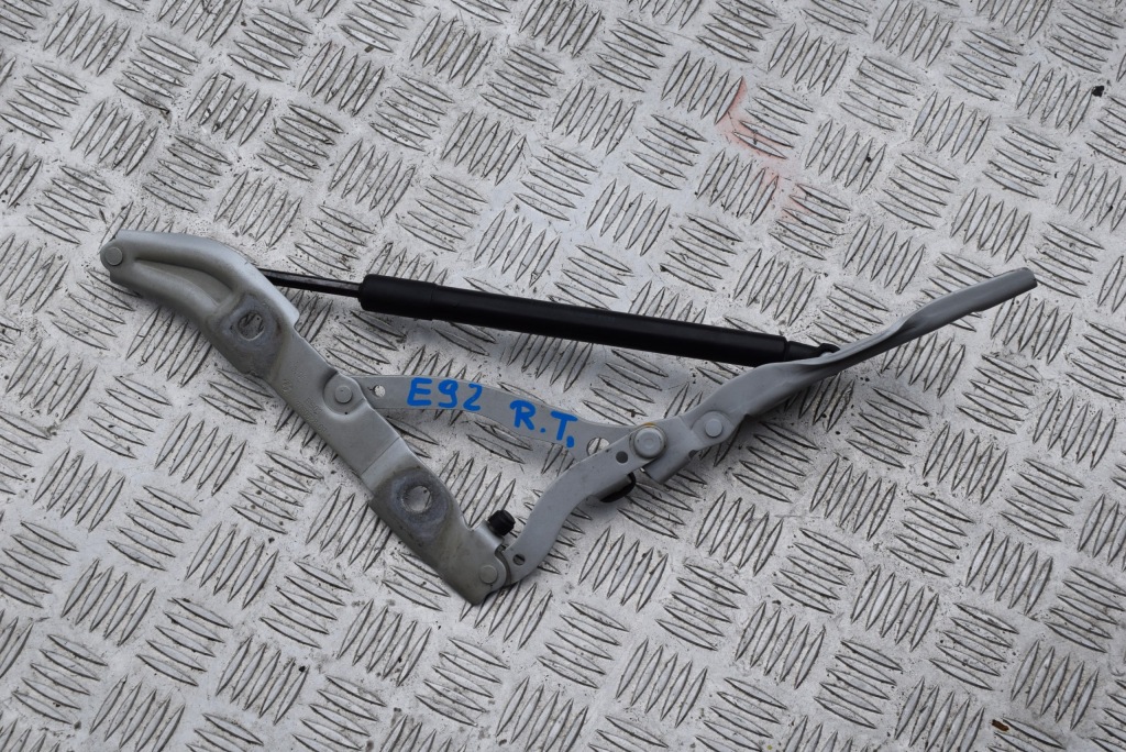 фото №1, Петля кришки амортизатор правий задня bmw 3 e92 7060628